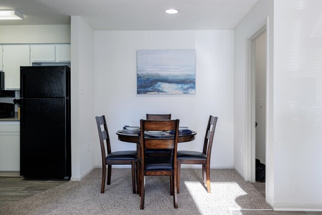 Skyler Ridge Apartments