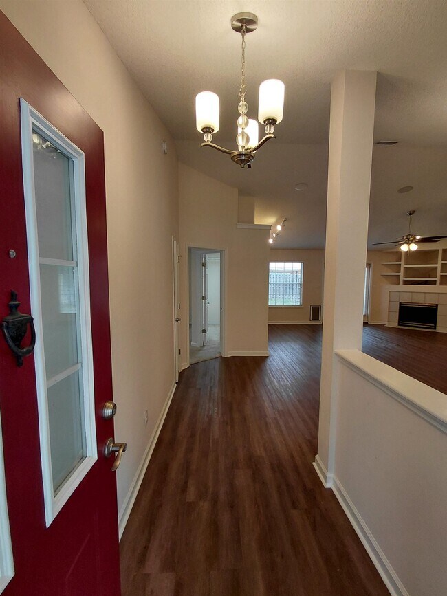 Photo - 1308 Fern Hill Ct