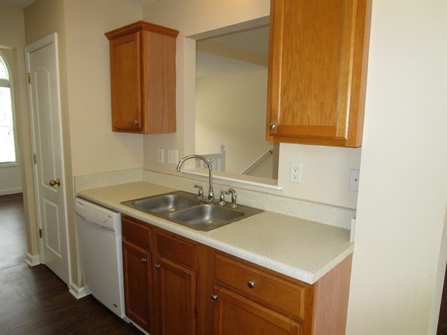 Photo - 134 Richmond Dr