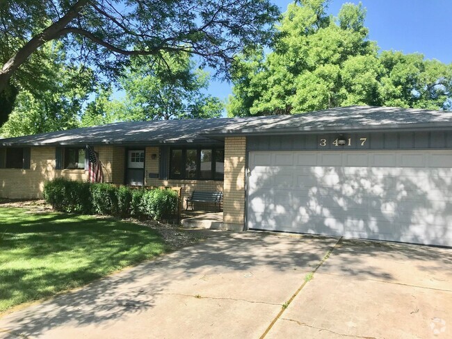 Building Photo - Fantastic Home in North Loveland