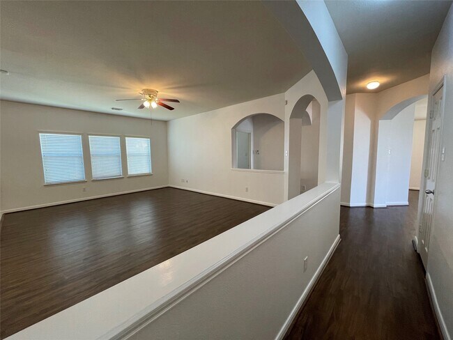 Photo - 2210 Tremont Trail Ln