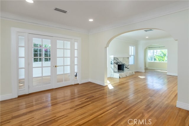 Photo - 1094 S Plymouth Blvd