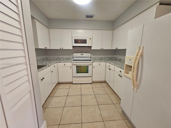 Photo - 1373 NE 144th St Unit -