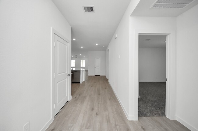 Photo - 31138 Warwick Coast Ct