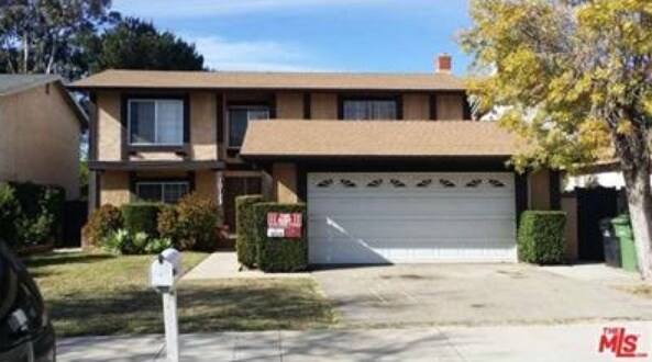 Photo - 10123 Hanna Ave