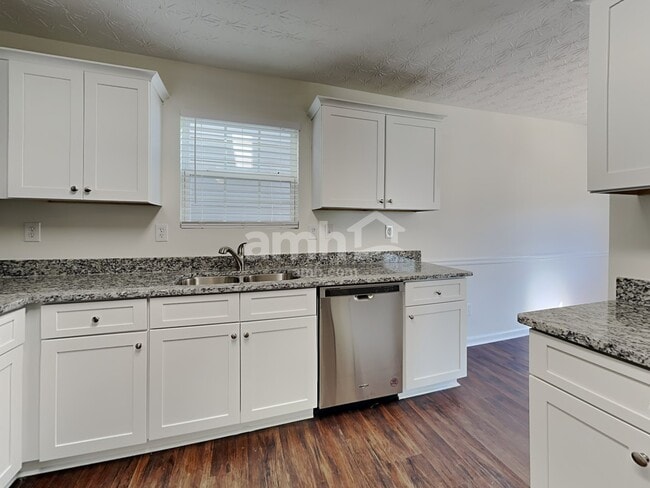 Photo - 814 Carlton Pointe Terrace