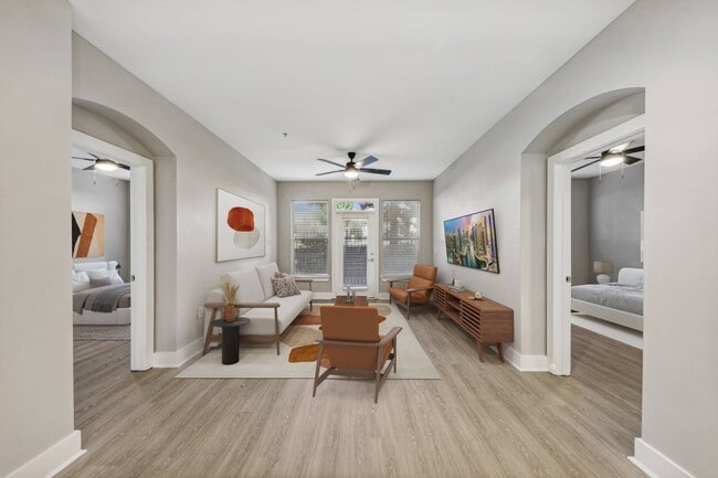 Photo - Porter Westside