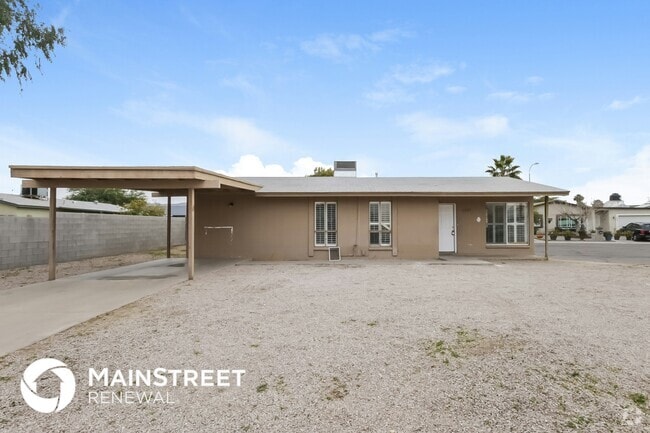 Building Photo - 1227 E Wayland Dr Rental