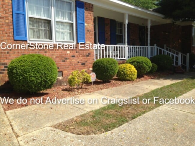 Building Photo - 2414 Colgate Dr