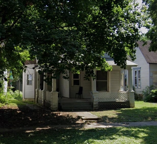 Photo - 1657 E William St Casa