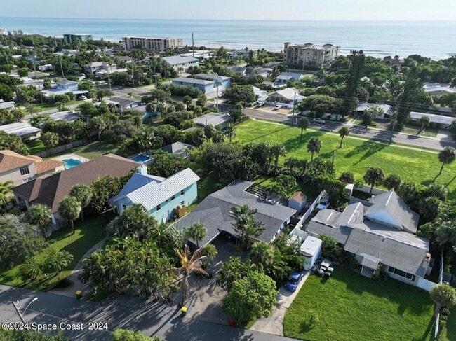 Photo - 1445 Bayshore Dr