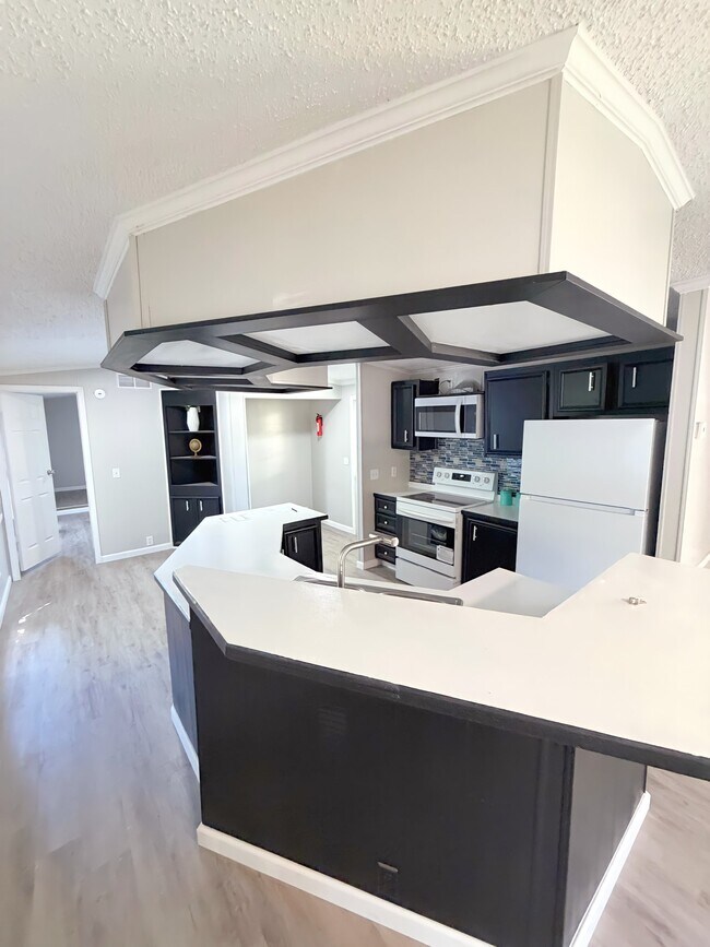 Photo - 74 Deerwood Park