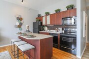 2 BR, 1 BA - Kitchen