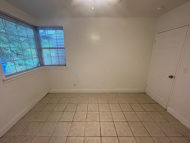 Photo - 403 Waccamaw Ave