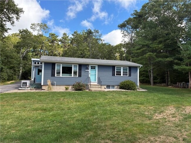 Building Photo - 283 Balsam Rd