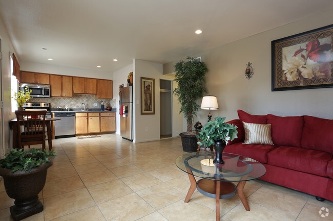 Camelback - 2BR, 1.5BA
