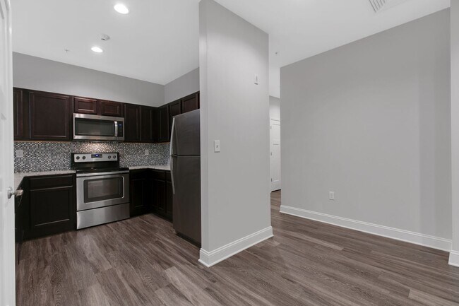 Photo - Stunning 1 Bedroom Luxury Apartment with T... Unidad 303