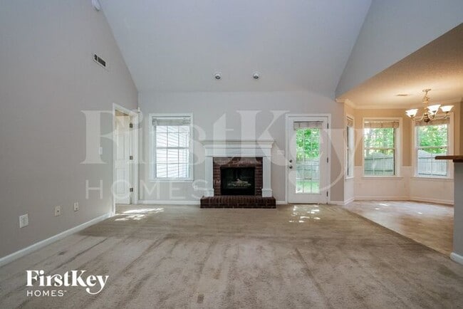 Photo - 143 Riva Ridge Ln