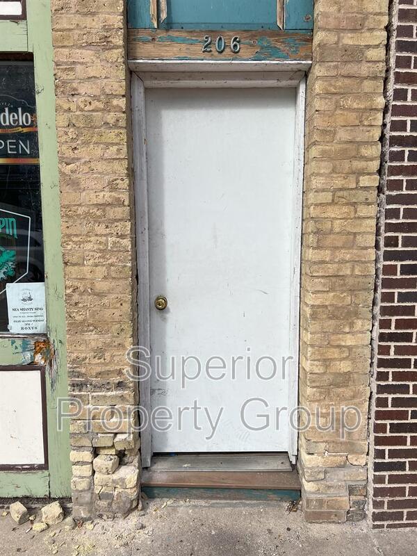 Photo - 206 W Main St Unit 1