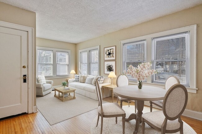 Building Photo - 240 N Irving Ave Unit 1 Rental