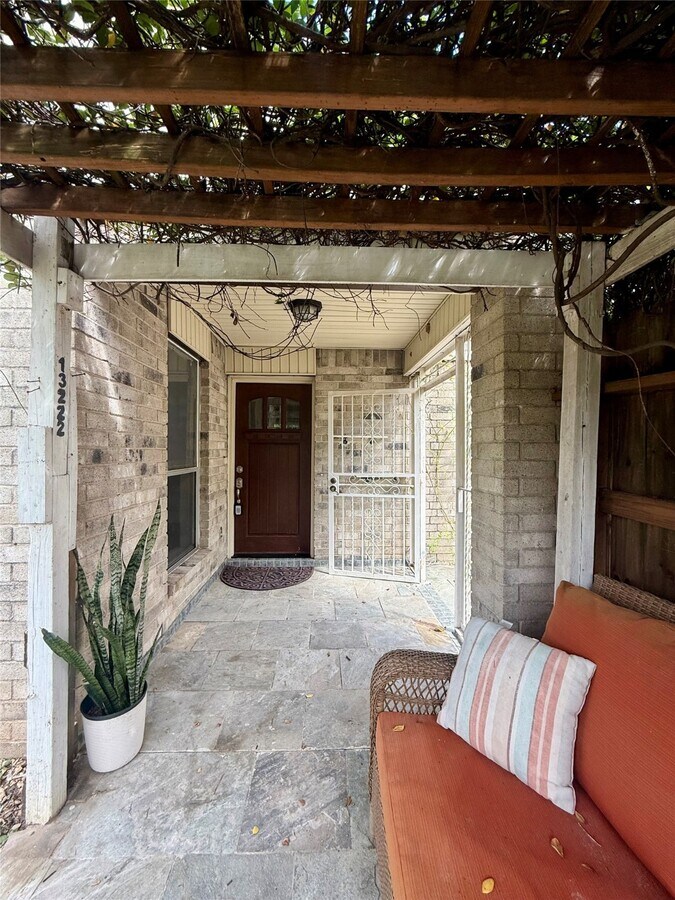 Photo - 13222 Pebblewalk Cir N