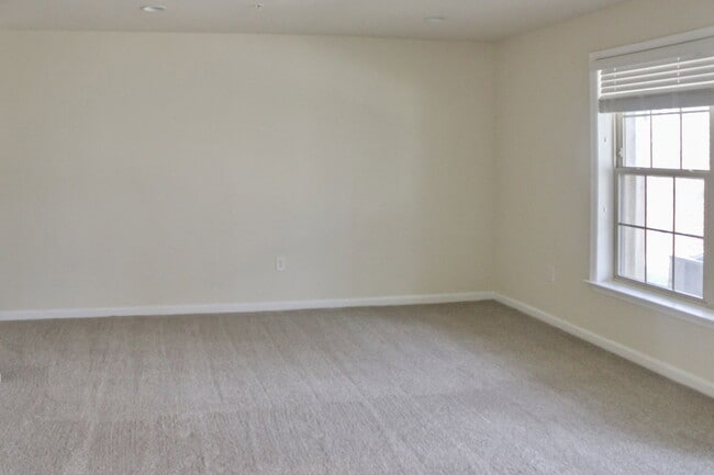 Photo - 15200 Lady Lauren Ln