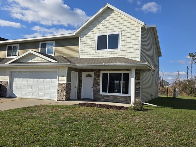 Building Photo - 2996 Icecap Rd