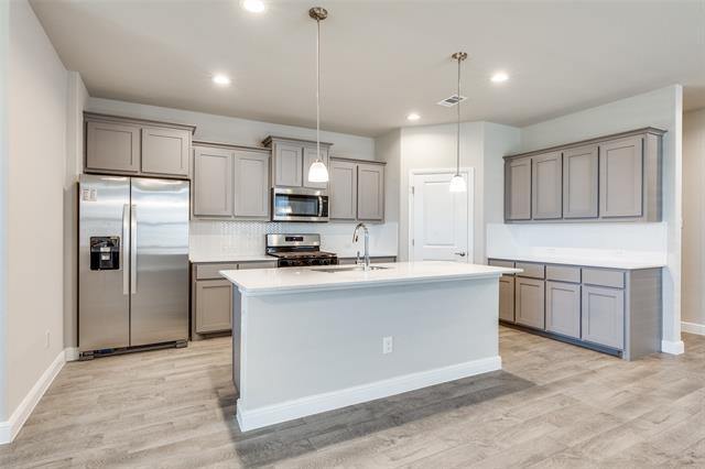Photo - 1036 Kirkham Wy