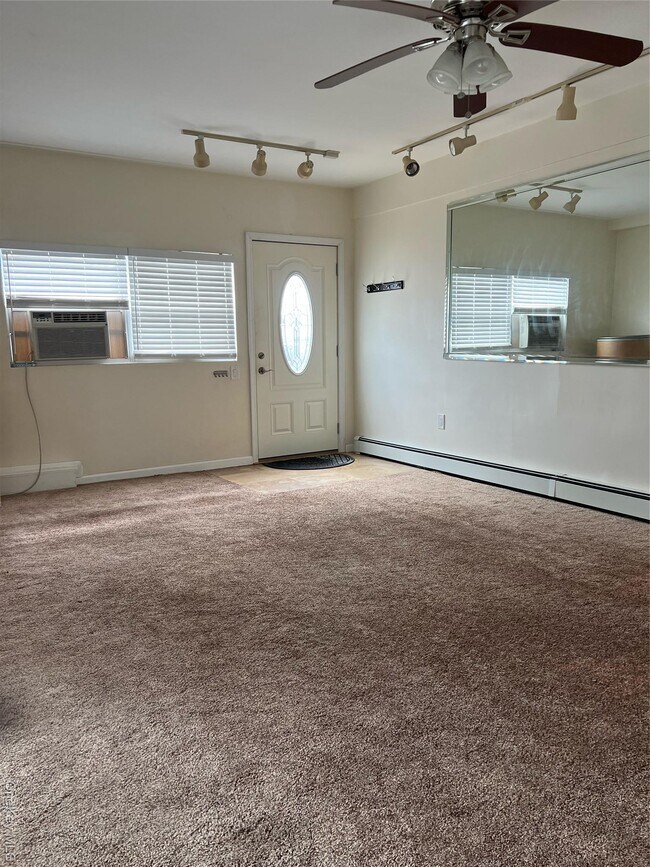 Photo - 65 Gateway Dr