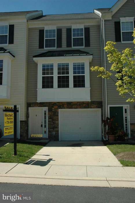 Building Photo - 22954 Fontwell Square