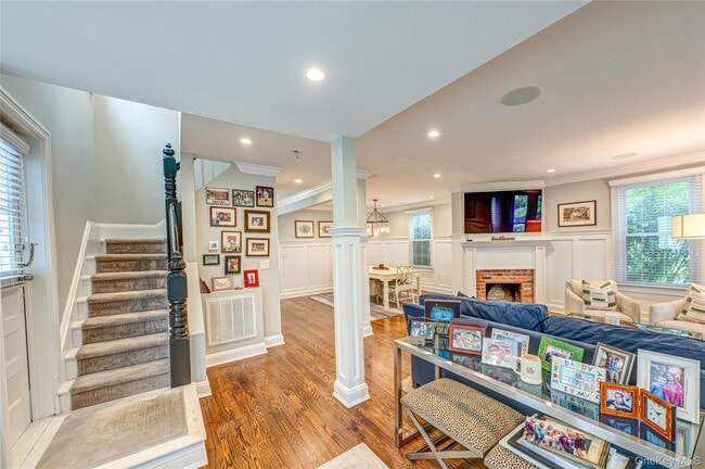 Photo - 15 Fairview St