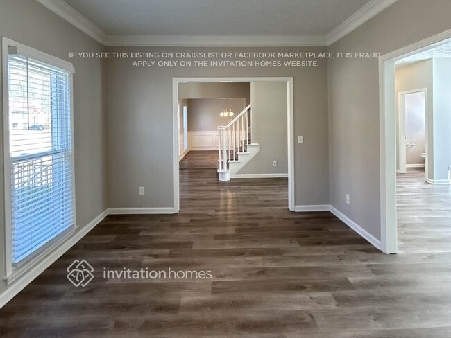 Photo - 17 Hollow Springs Ln