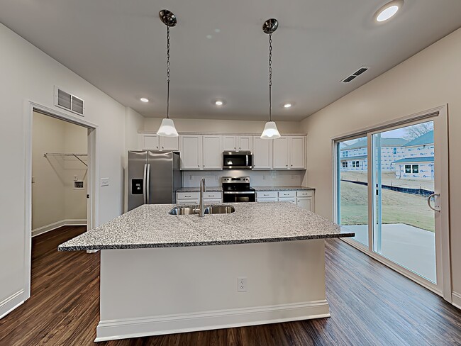 Photo - 3204 Brierhill Rd