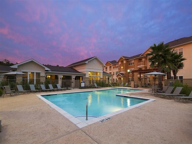 Photo - Azure Pointe