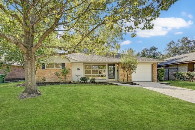 Photo - 5405 Nina Lee Ln