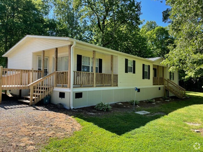 Building Photo - 3 BED, 2 BATH LOCATED IN LEXINGTON! Rental