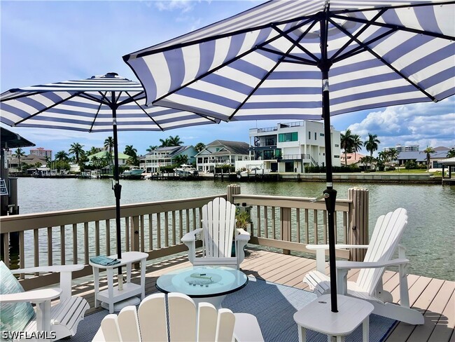 Photo - 383 Seabee Ave