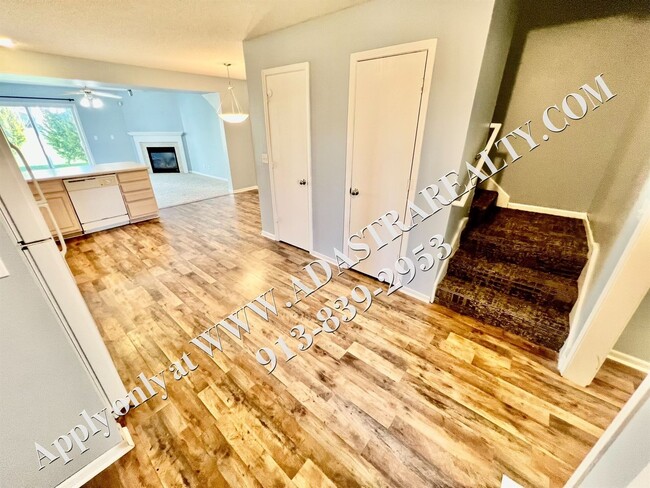 Photo - 2141 SW Rambling Vine Rd