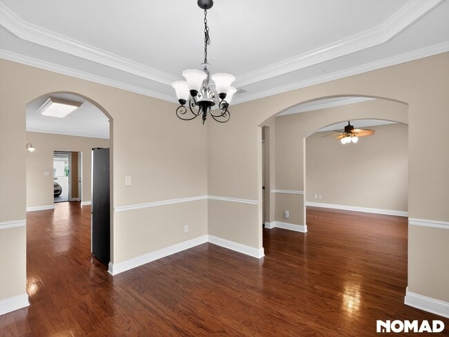 Photo - 1118 Westchase Cove SW