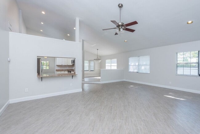 Photo - 3908 W McKay Ave