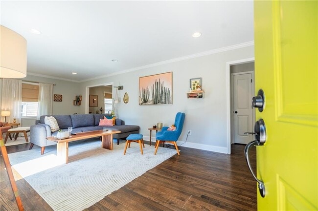 Photo - 1131 Winburn Dr