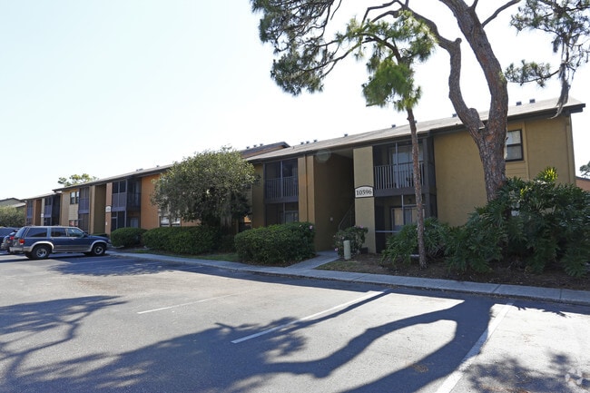 Building Photo - Palmera at Gandy