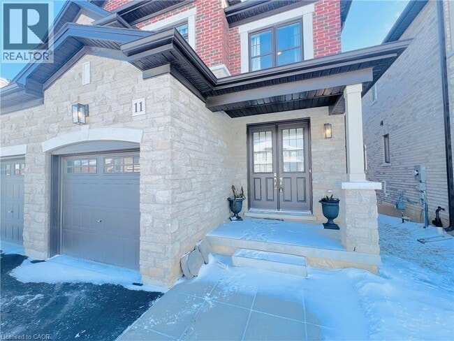 Photo - 11 Cherry Blossom Hts