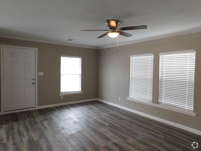 Building Photo - Room For Rent Unit 155 Room B Rental