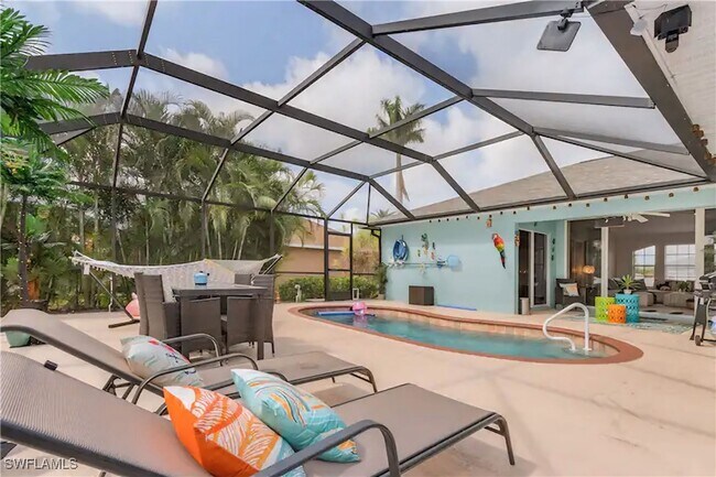 Photo - 2705 SW 11th Pl