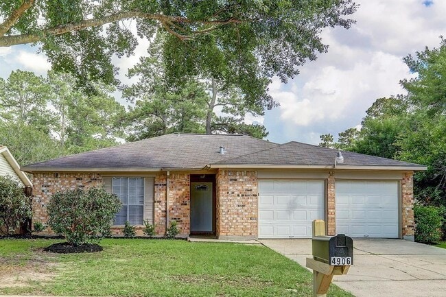 Photo - 4906 Adonis Dr House