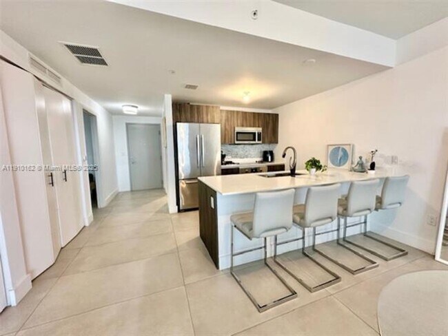 Photo - 488 NE 18th St Unit 488 NE 18th St 3606