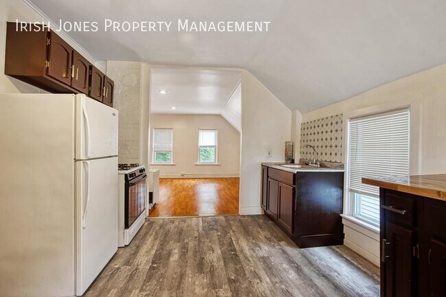 Photo - 68 Peter St Unidad Upper Front