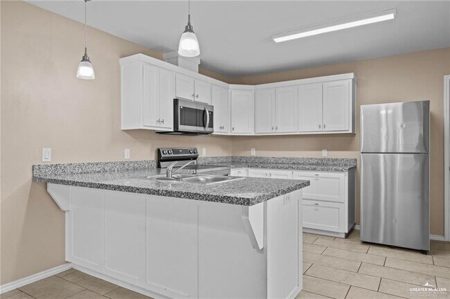 Photo - 16 E St Unidad 4