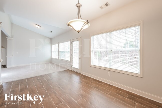 Photo - 6205 Little Cove Dr